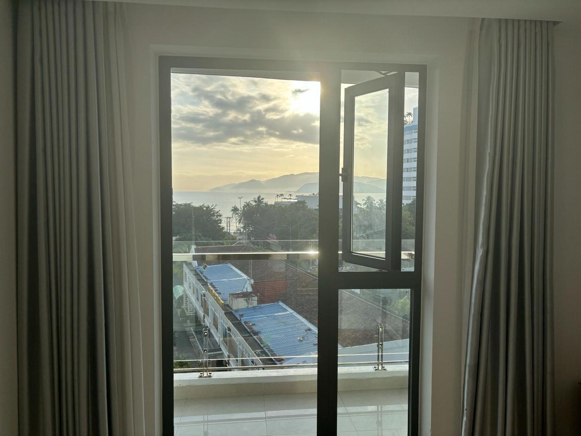 Ha Trang Voronezh Hotel And Apartment Nha Trang Bagian luar foto